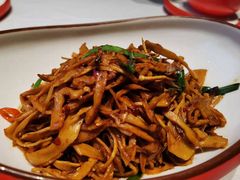 -老湘亲·品鉴湘菜(蔡塘爱琴海店)