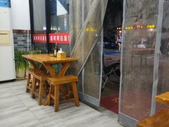 露天位-鑫明明拉面(宁化路店)