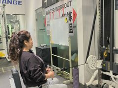 -汗水空间私教健身连锁(SM广场店)