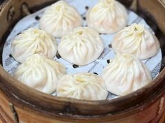 蟹粉蟹膏鲜肉双拼-莱莱小笼·乔艾