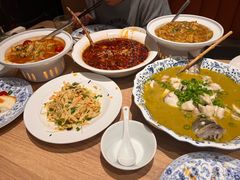 -连鹭海鲜·海肠捞饭·海胆饭(星海店)
