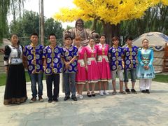 工作人员-大汗行宫园林餐厅