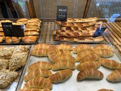 -Dough&Joe团憩(瑞虹天地月亮湾店)