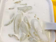 椰汁海底捞-满记甜品(巴黎春天宝山店)