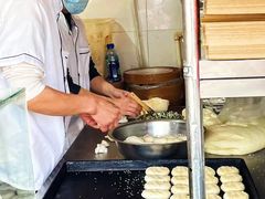 -上海蟹壳黄(徐汇区嘉陵菜市场店)