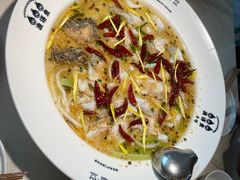 -渔语鱼酸菜鱼新川菜(来福士店)