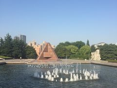 -上海市龙华烈士陵园