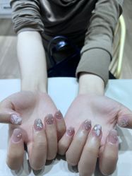 -晨·艺美甲美睫