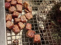雪花肉粒-肉甲韩国木炭烤肉(新壹街1店)