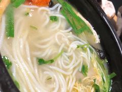 -妈妈故事米线(市府恒隆店)