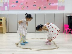 -小荧星艺校(浦东中环分校)