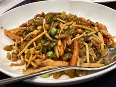 -百盛·鼎膳(中海财富中心)