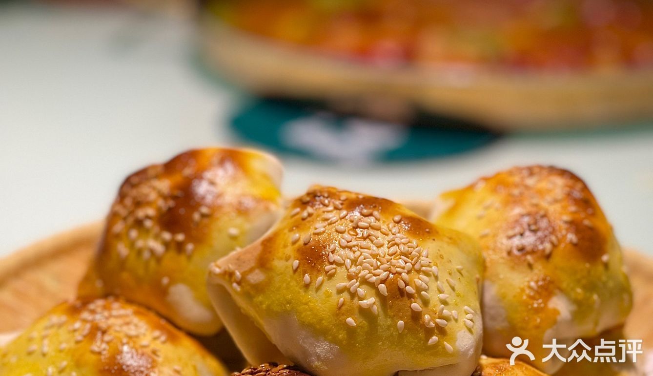 新疆菜天花板——烤羊肉包子打开新世界[流泪]✨