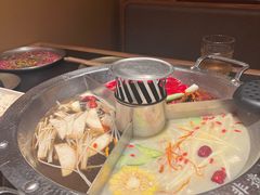 -晓宇重庆火锅(西安荟聚店)