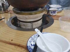 -威邵鸡煲(西华路总店)