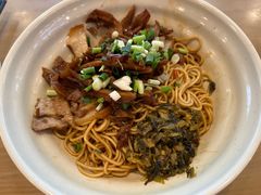 -佬钱湾仔(衣裳街店)