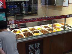 面包甜点陈列柜-老枝花卤(玉林店)