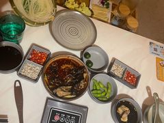 -喃喃椰·糟粕醋·椰子鸡火锅(七堡花园店)