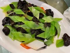 -香叶草中餐厅(川白楼店)