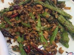 -川流不息·地道川菜·小龙虾(松东路店)