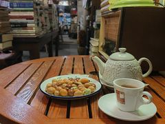 -斯多格书乡(北京大学畅春园店)