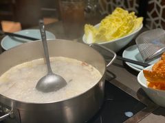 -捞王锅物料理(上海世茂广场店)