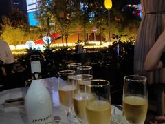 -STARRY CAFE & LOUNGE BAR(高新店)
