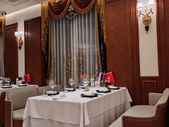 -马克西姆俄罗斯餐厅(通亚街店)