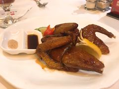 招牌红烧乳鸽-太平馆西餐厅(北京路店)