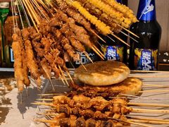 -卞二小串·鹤岗烧烤·坑烤(永定路店)