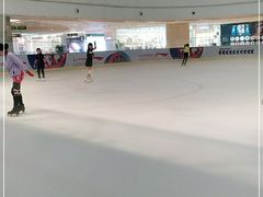 -全明星滑冰俱乐部(万象城店)