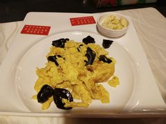 野生黑木耳炒土鸡蛋-深山老屋(国顺东路店)