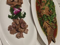 -梅利汴京烤鸭•开封豫菜地标店(东大街店)
