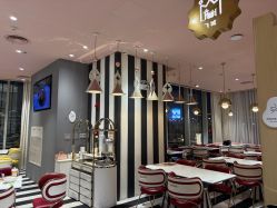 点击看大图 -奈尔宝·儿童乐园·亲子餐厅(前滩店)