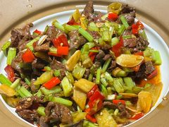 -魏铭鱼头捞饭(晋阳路店)