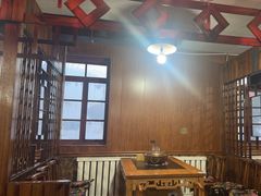 -果松木炭酸菜铜火锅·外婆参鸡汤