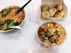 -泰龙城小吃街