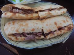 -宝光熏肉鞋底火烧(新街口店)