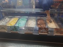 -极拉图·现制冰淇淋(大卫城店)