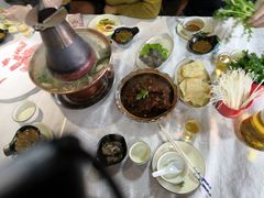 -羊家胡同·龙虾烧烤火锅(龙汇路店)