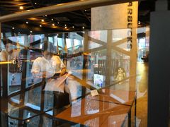 面包甜点陈列柜-星巴克臻选(宁波天一广场店)