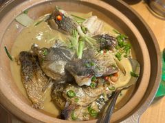 -小洞天柴火土菜馆