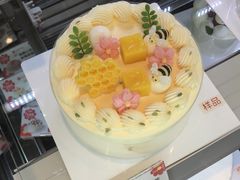 -花花卷卷·鲜食蛋糕(静安久光百货店)