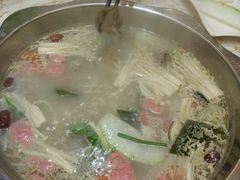 -洪焱重庆老火锅(万福花园店)