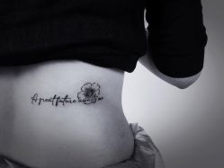 -周忆刺青原创设计定制