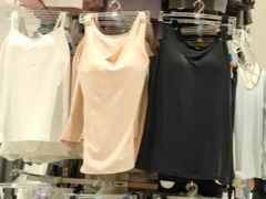 -优衣库(威海威高购物中心店)