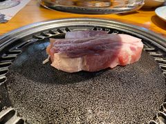 -唯成•韩国炭火烤肉 유성고기