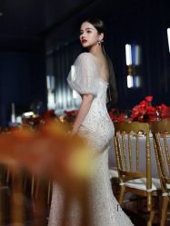 -南京宝娜嫁衣婚纱礼服馆(中央路店)