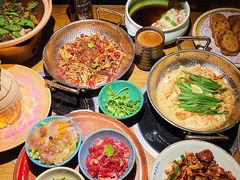 -吃饭皇帝大土家民族菜(正大广场店)