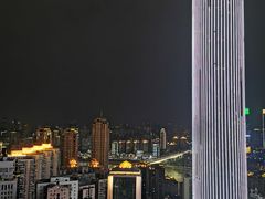-日月光中心广场